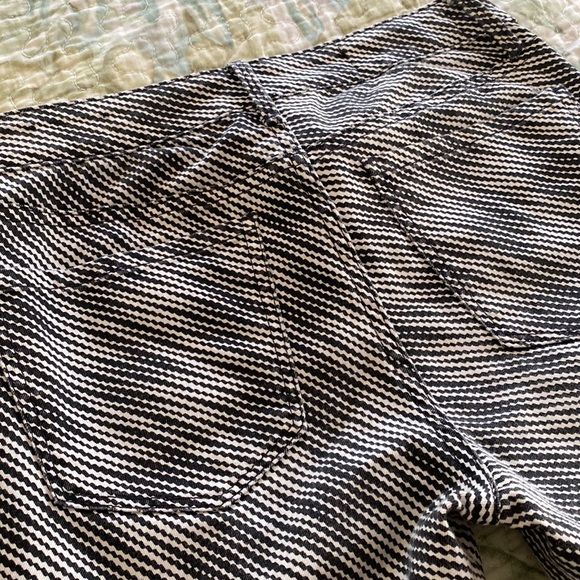 A/X Armani Exchange Super Skinny Pants | Size 26 - Picture 3 of 9